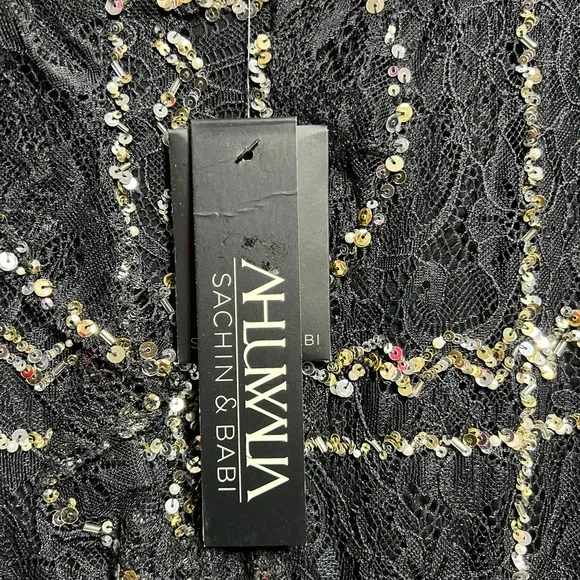 Sachin & Babi Luxury Milha Lace Ruffle Sewuij Accent Middy Dress made in India - Picture 4 of 6